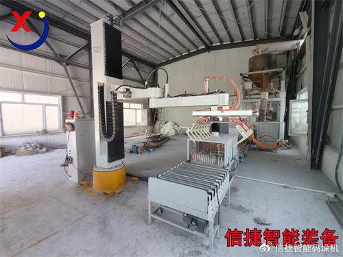 立柱機器人在建材廠石粉碼垛中的關鍵作用